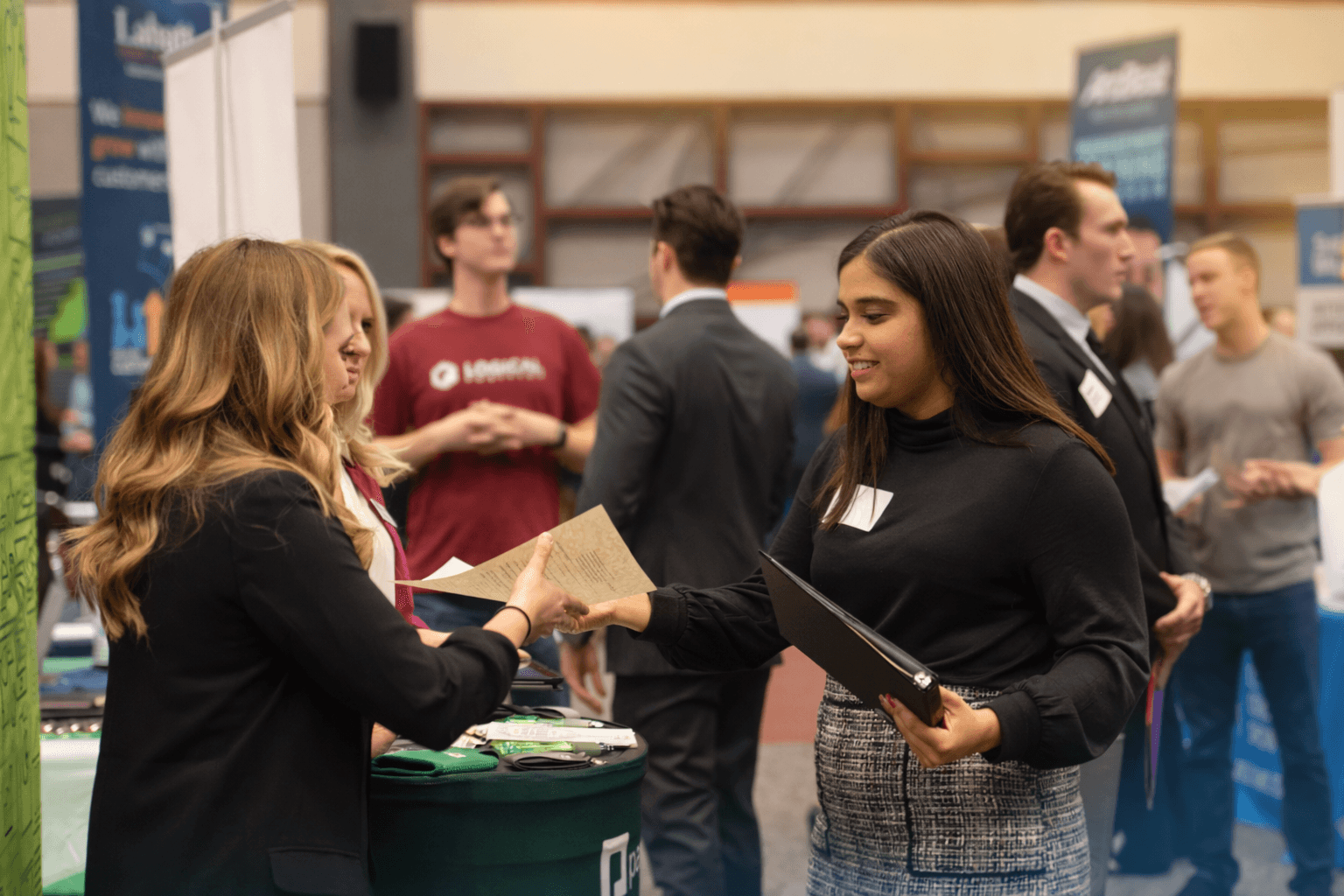 How to Turn an Internship into a Full-Time Job (A Practical Guide That Doesn't Waste Your Time)